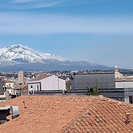 Il Lapillo Apartment Катания Екстериор снимка