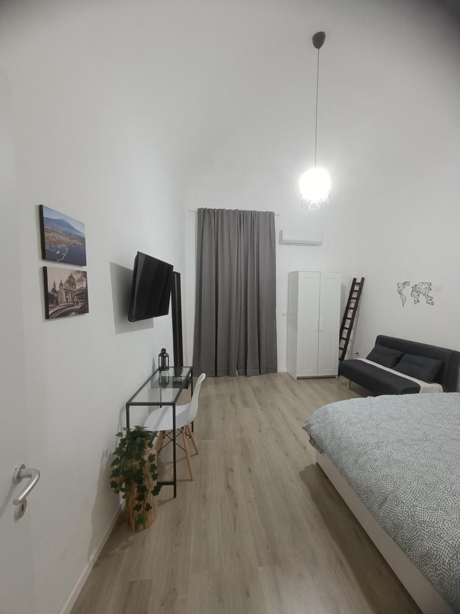 Il Lapillo Apartment Катания Екстериор снимка
